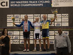 mini_podium-2017-5a1d225d6529a.jpg