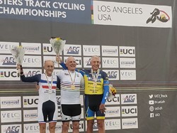 mini_podium-2018-5be2c49ec8378.jpg